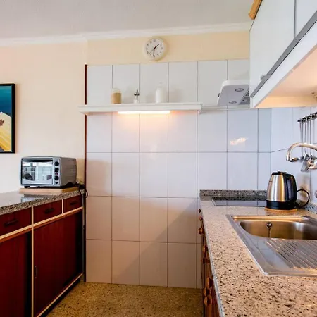 Stunning View 2 Bed Family 아파트 *