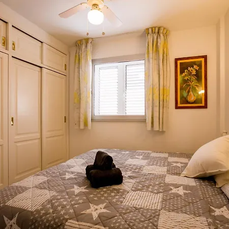 Stunning View 2 Bed Family