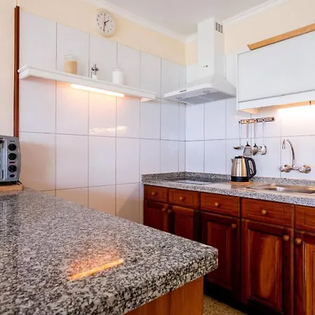 Stunning View 2 Bed Family Acantilado de los Gigantes